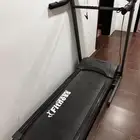 جهاز مشي مستخدم بحالة جيدة