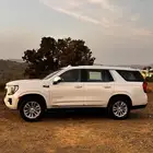 يوكن 2022 SLT دبل- ثلاجة- شنطه كهرباء