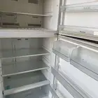 ثلاجة كبيرة نظيف جدا شبه جديدة