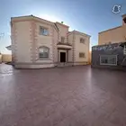 للبيع فيلا بحي الملك خالد بعنيزة