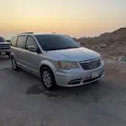 فان كرايسلر تاون اند كاونتري 2012 نظيف جدا