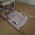 مصاصات بلاستيك ملونه