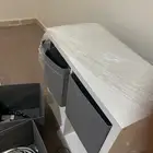 طاولة دولاب 4 مخازن من ايكيا