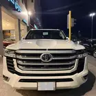 لاندكروزر GXR 3