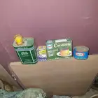 أغراض بقالة قديمة