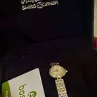 ساعة نسائيه جديده من الركن السويسسري قيمتها 1300 ريال