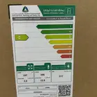 ثلاجة بكرتونها