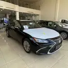 لكزس اي اس 250 AA الموديل 2025 بنزين