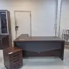 اثاث المكتبي مكتب مدير و مكتب صغير كل مقاسات موجود جديد مادل