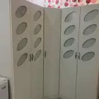 دولاب ملابس زاوية وسرير مراية