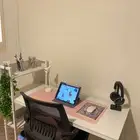 مكاتب للسيتب والقيمر او الدراسه