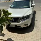 فرصة نيسان باثفندر SV 2016 بودي وكالة نظيفة جدا وممشي قليل