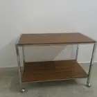 طاولة تلفزيون قديمة