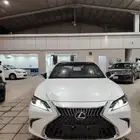 لكزس ES350 فئة CC بنزين 2025 ابيض سعودي