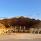 ورشة بنشر وغيار زيت كاملة بالبكيرية