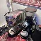 مكينة ديلونجي ددكا مع طاحونة اديسون اكسبرس