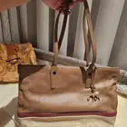 شنطة bally للبيع 250 ريال اصلية