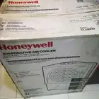 مكيف صحراوي ماركة Honeywell