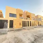 تاون هاوس علوي وارضي فاخر بموقع استراتيجي بحي الروابي للبيع