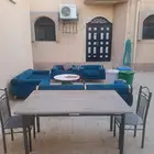 اثاث وطاوله وكراسي مستعمل للبيع بالرياض