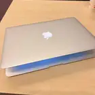 ماك بوك air