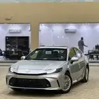 تويوتا كامري اي بلس 2025 فضي