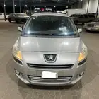 بيجو 5008 موديل 2013 عائليه