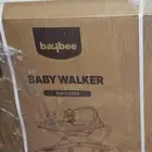 أشياء للأطفال والرضع للبيع.