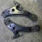 للبيع مقصات ل سيارة كامري