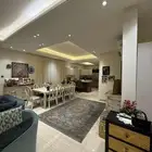 شقة للبيع في حي حطين بموقع مميز