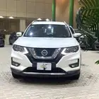 نيسان اكس تريل 2022 نصف فل دبل.