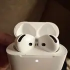AirPods 4