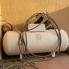 أثاث ومكيف شباك وغاز كبير ومطبخ للبيع