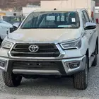 تويوتا هايلوكس دبل فل بنزين قير عادي 2025