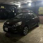 كيا ريو 2013 نظيفة بدي وكالة للمستخدم