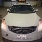 نيسان التيما