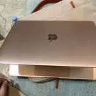 . ماك بوك اير 2020 شبه جديد مع الشاحن والحقيبة الأصلية