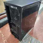 صندوق كمبيوتر مكتبي من شركة corsair