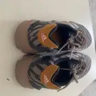 حذاء رجالي اديداس للبيع مقاس 46