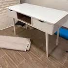 مكتب للبيع بحالة ممتازه جدا