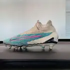 بوت أديداس مقاس 45