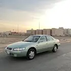 كامري gli للبيع