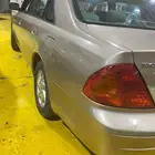 تويوتا افالون 2002