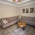 للبيع غرفة جلوس كاملة (كنب - طاولة - سجاد - لوحات)
