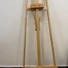 ستاند رسم خشبي