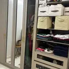 غرفة نوم دولاب وتسريحه وسرير