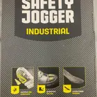 سيفتي شوز جديد للبيع