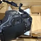 للبيع كاميرا كانون EOS 600D