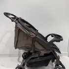 عربة اطفال ماركة جونيورز