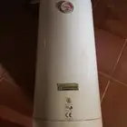 سخان ماء كبير الخزف السعودي للبيع 80لتر